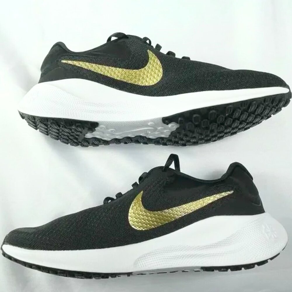 Nike Revolution 7 Black/Gold Running Shoes Women’s Sz 6 (FB2208-006)